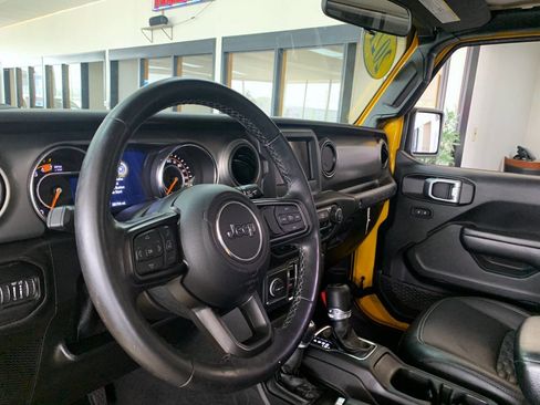 Used 2021 Jeep Wrangler Unlimited Sport image 8