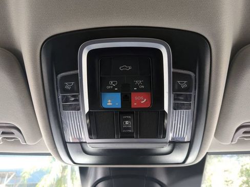 Used 2024 RAM 2500 Laramie w/ Safety Group AWD/4WD image 23