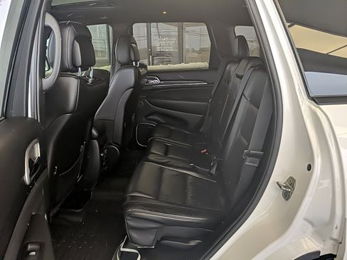 Used 2018 Jeep Grand Cherokee High Altitude image 15