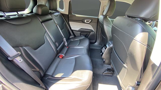 Used 2022 Jeep Compass Latitude AWD/4WD image 25