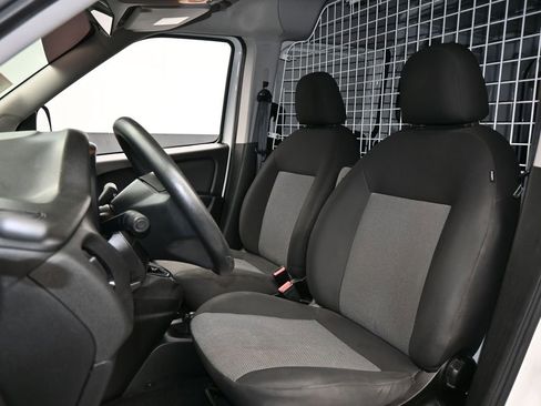 Used 2020 RAM ProMaster City Tradesman w/ Window Group 04 image 10