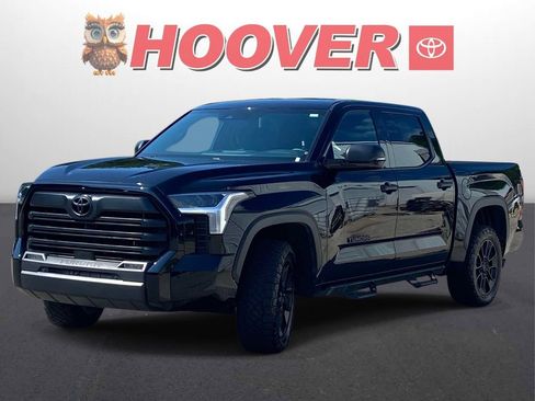 Used 2026 Toyota Tundra SR5 w/ SR5 Convenience Package AWD/4WD image 3