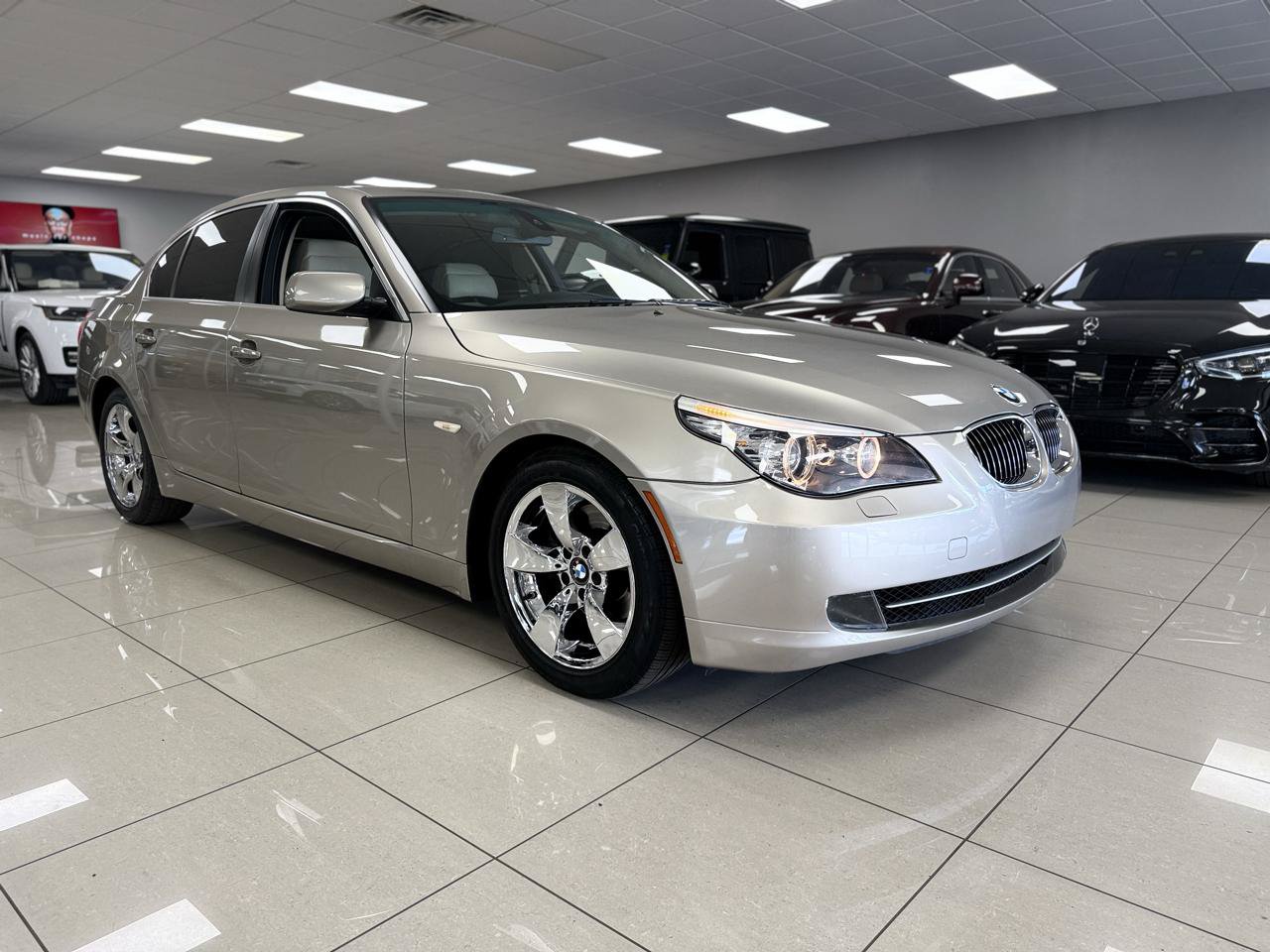 Used 2008 BMW 528i Sedan w/ Premium Pkg RWD image 40