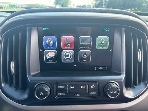 Used 2017 Chevrolet Colorado Z71 w/ Z71 Midnight Edition AWD/4WD image 30