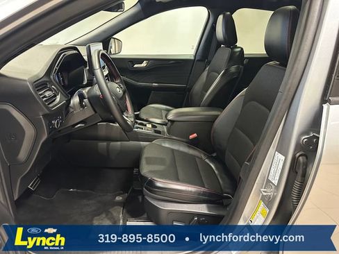 Used 2024 Ford Escape ST-Line w/ Tech Pack #1 AWD/4WD image 7
