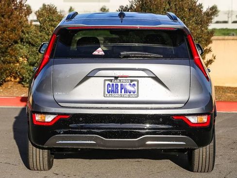 New 2026 Kia Niro Wind FWD image 7