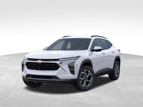 New 2026 Chevrolet Trax LT w/ LT Convenience Package FWD image 6