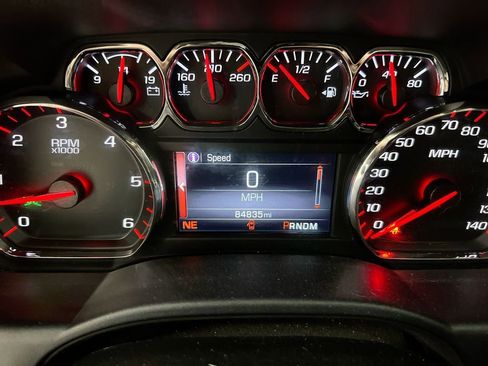 Used 2016 GMC Sierra 1500 SLE w/ SLE Value Package AWD/4WD image 8