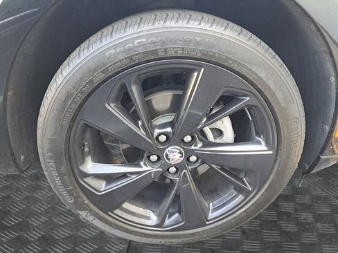Used 2023 Buick Envision Essence w/ Sport Touring Package FWD image 16