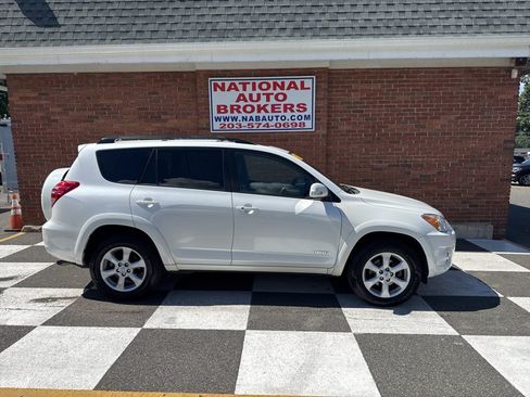 Used 2012 Toyota RAV4 Limited w/ Premium Plus Value Pkg AWD/4WD image 2