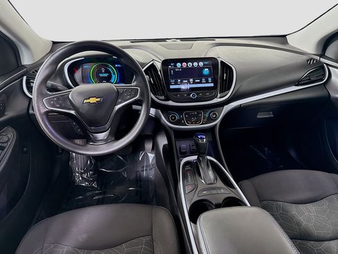 Used 2018 Chevrolet Volt LT image 17