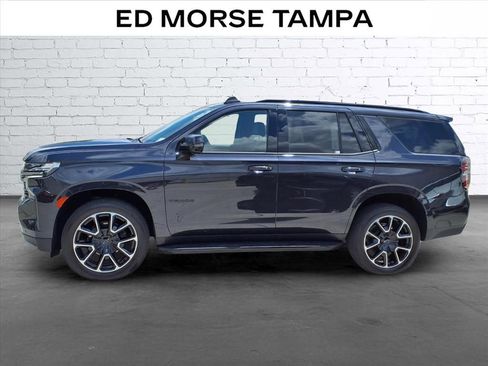 Used 2022 Chevrolet Tahoe RST w/ Luxury Package RWD image 2