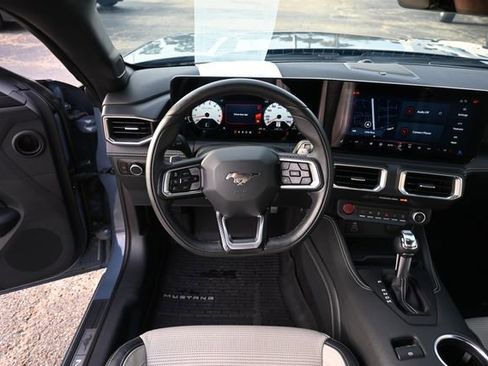 Used 2024 Ford Mustang GT Premium image 15