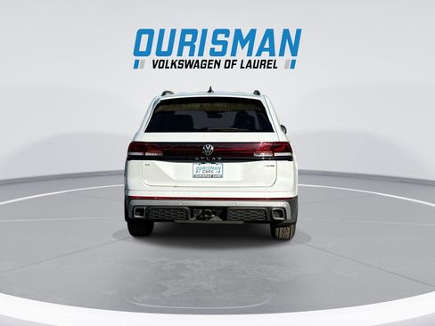New 2026 Volkswagen Atlas Peak Edition AWD/4WD image 7