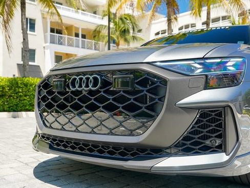 Used 2025 Audi RS Q8 performance AWD/4WD image 40
