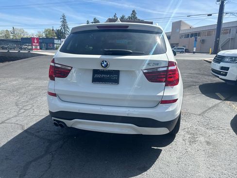 Used 2017 BMW X3 xDrive28i w/ Driving Assistance Package image 5