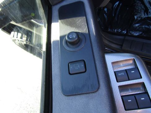 Used 2009 Ford F250 FX4 image 10