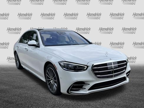 Certified 2025 Mercedes-Benz S 580 4MATIC Sedan image 2