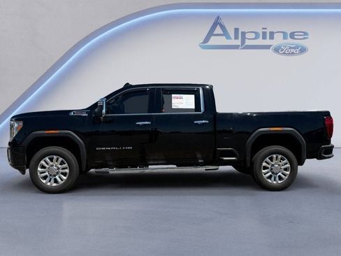 Used 2022 GMC Sierra 2500 Denali w/ Denali Ultimate Package AWD/4WD image 2