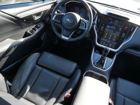 Used 2023 Subaru Outback Limited image 9