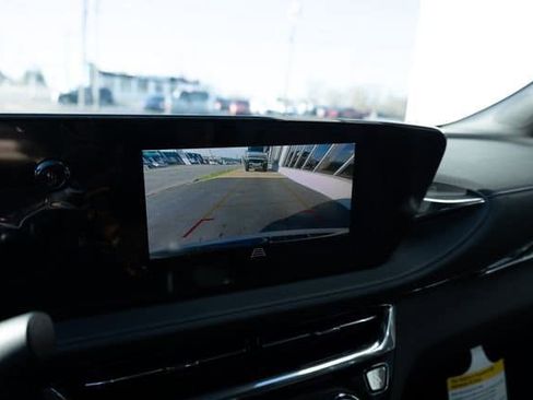 New 2026 Buick Envista Sport Touring image 12