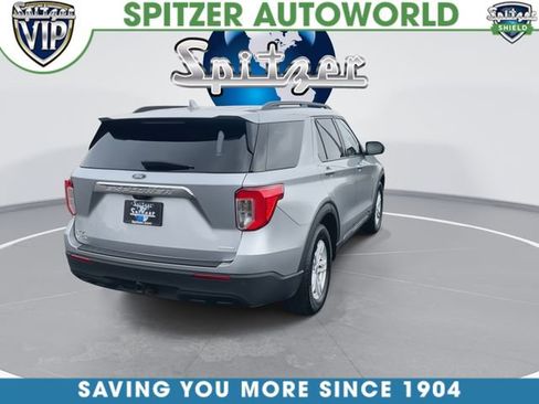 Used 2020 Ford Explorer XLT w/ Comfort Package image 9