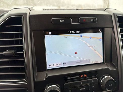 Certified 2018 Ford F150 XLT w/ Equipment Group 302A Luxury image 15