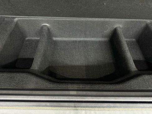 Used 2022 Rivian R1S Launch Edition image 35