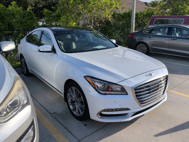 Used 2018 Genesis G80 3.8 w/ Option Group 02 RWD image 4