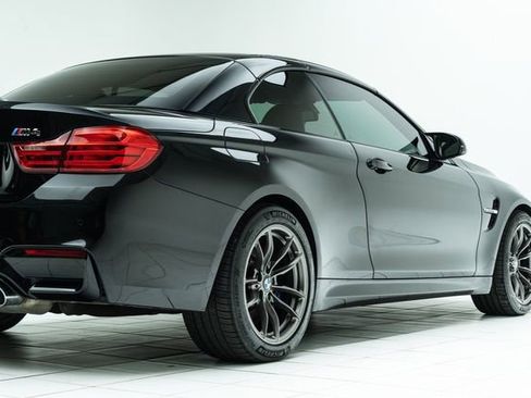 Used 2015 BMW M4 Convertible image 13