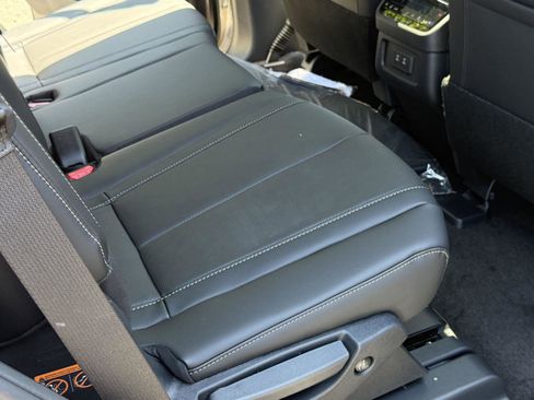 New 2027 INFINITI QX60 Luxe w/ Cargo Package AWD/4WD image 22