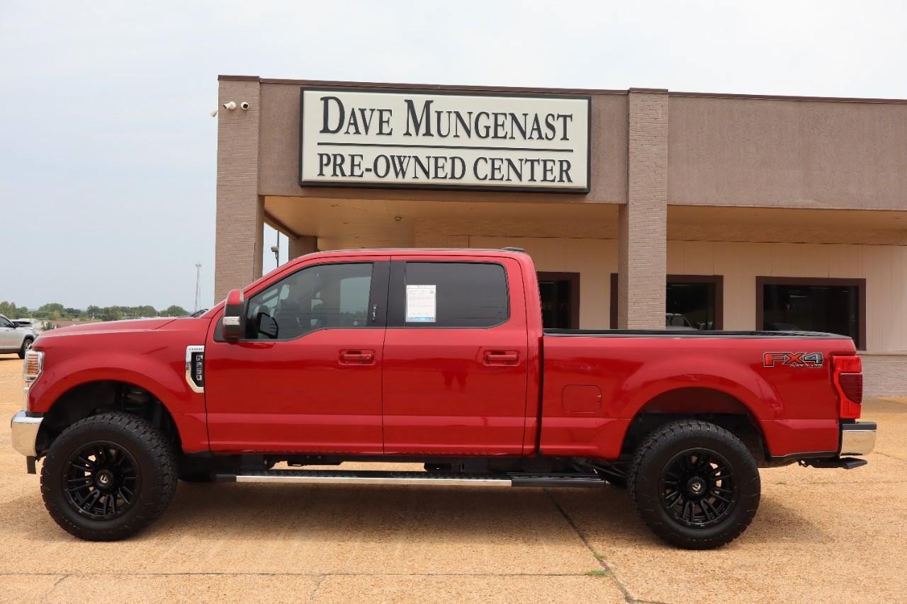 Used 2022 Ford F250 Lariat w/ Lariat Ultimate Package AWD/4WD image 2