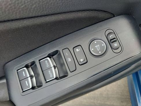 Certified 2025 Honda Civic Sport image 19