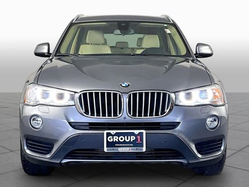 Used 2017 BMW X3 sDrive28i RWD image 4