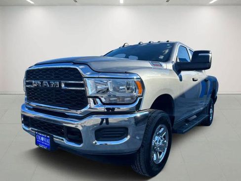 Used 2024 RAM 2500 Tradesman w/ Chrome Appearance Group image 2
