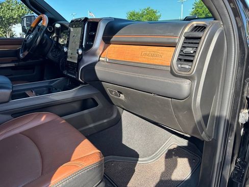 Used 2022 RAM 2500 Limited AWD/4WD image 52