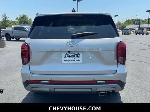 Used 2025 Hyundai Palisade SEL FWD image 8
