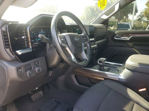 Used 2023 Chevrolet Silverado 1500 RST image 14