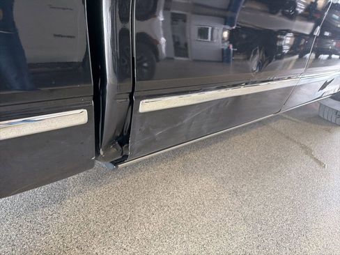 Used 2014 Ford F150 Platinum image 15