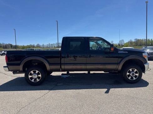 Used 2016 Ford F250 Lariat w/ Lariat Ultimate Package AWD/4WD image 2