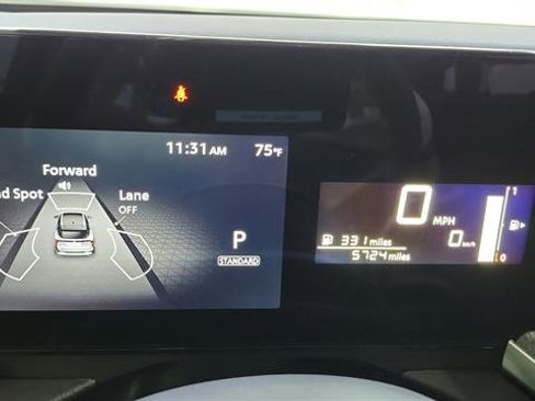 Certified 2026 Nissan Kicks SV FWD image 36