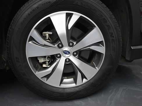 Used 2023 Subaru Ascent Premium AWD/4WD image 11