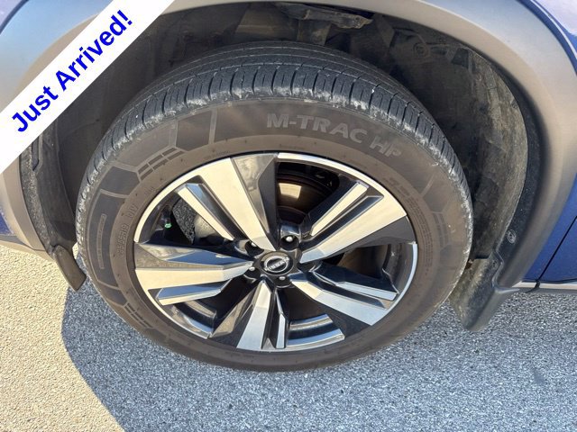 Used 2023 Nissan Rogue Platinum AWD/4WD image 9