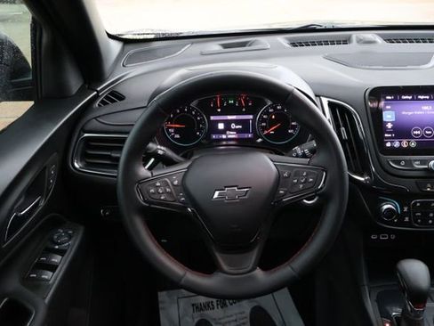 Used 2023 Chevrolet Equinox RS w/ RS Leather Package FWD image 11