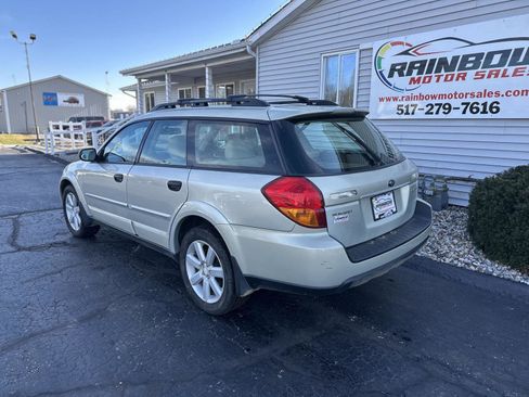 Used 2007 Subaru Outback 2.5i image 3