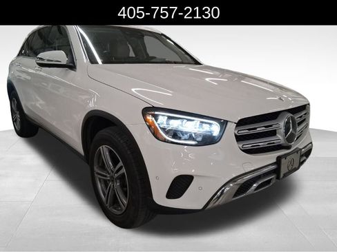 Used 2022 Mercedes-Benz GLC 300 image 2