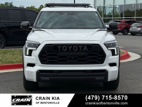 Used 2025 Toyota Sequoia TRD Pro AWD/4WD image 2