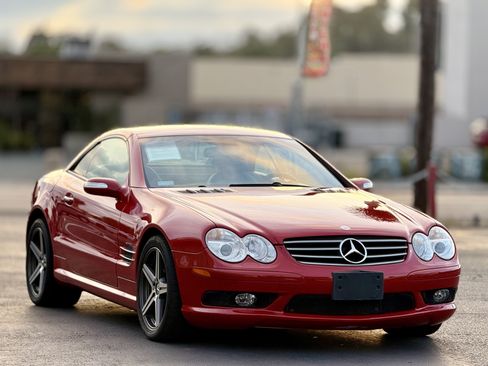 Used 2004 Mercedes-Benz SL 500 image 4