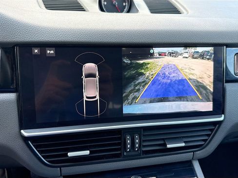 Used 2019 Porsche Cayenne AWD/4WD image 15