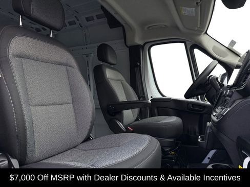 New 2026 RAM ProMaster 3500 w/ Premium Convenience Group FWD image 15